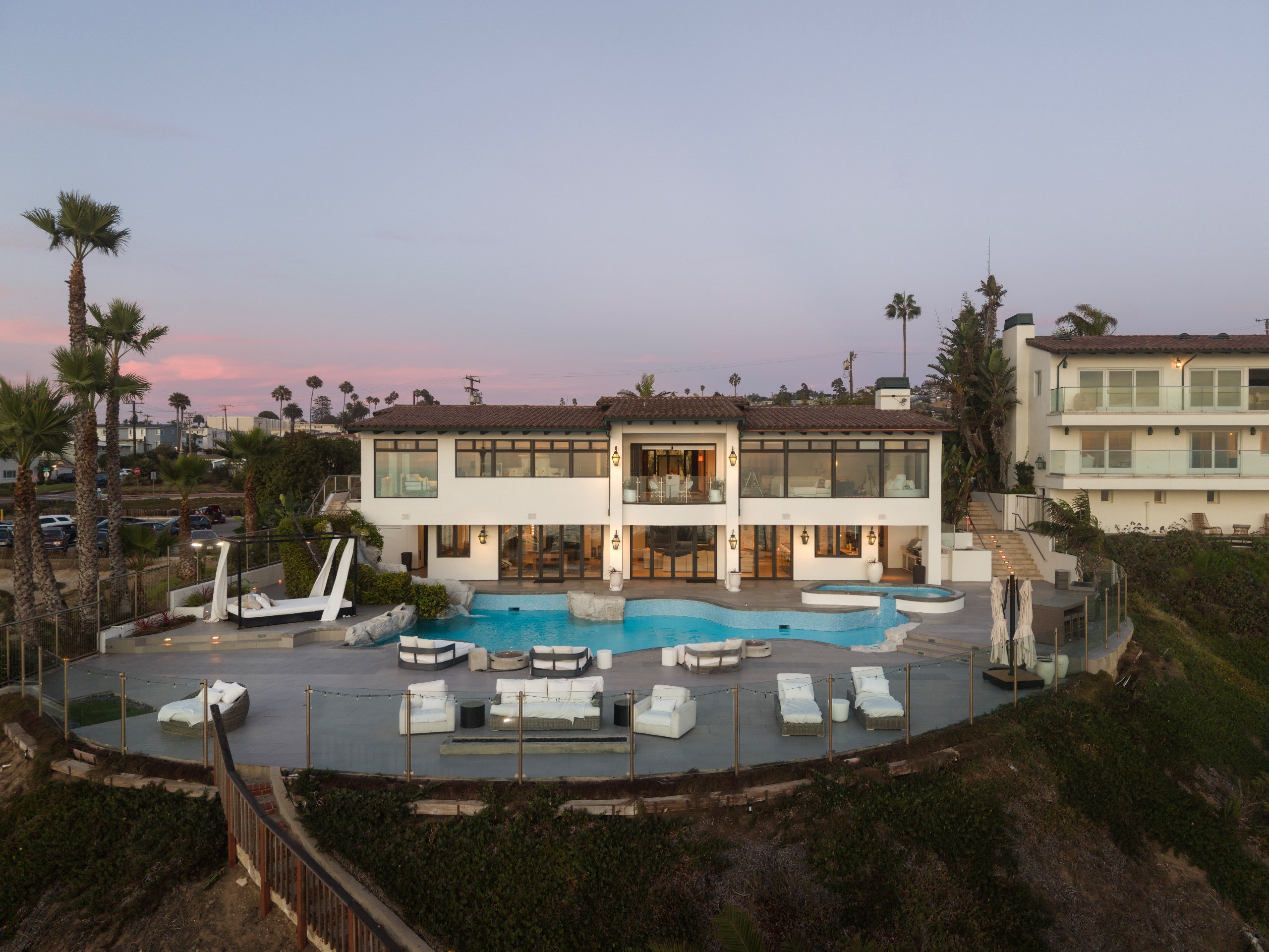 Los Angeles real estate photography, mls & editorial-style photography