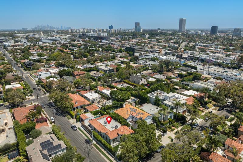 100 S La Jolla Ave