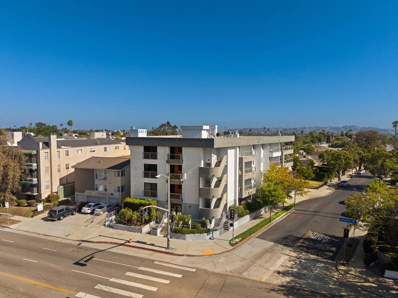 5826 W Olympic Blvd