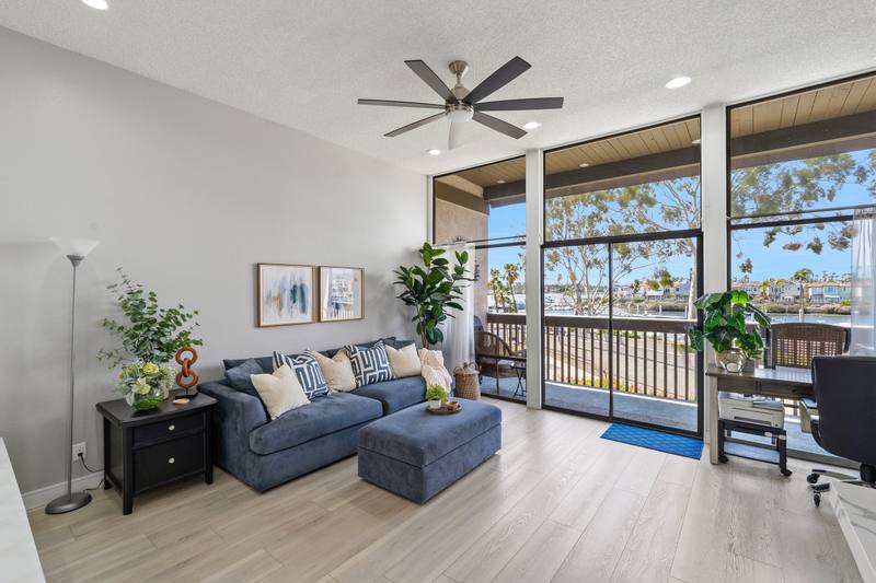 5203 Marina Pacifica Dr