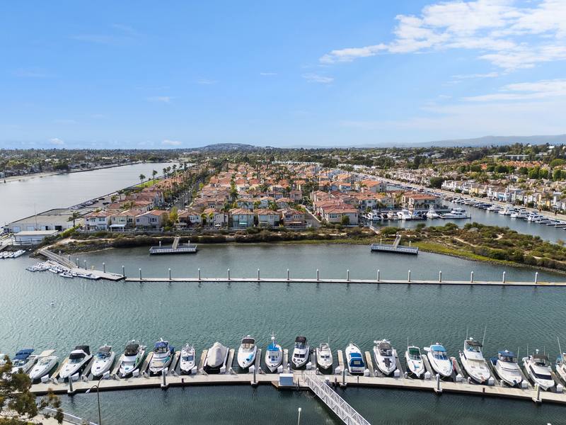 5203 Marina Pacifica Dr