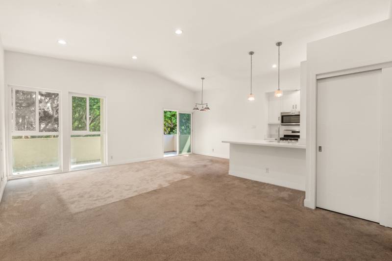 1002 14th St