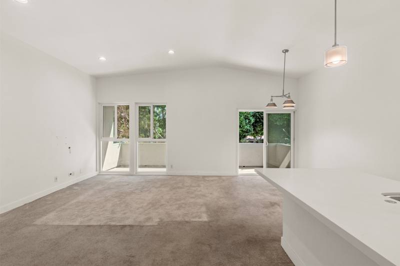 1002 14th St