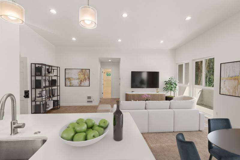 1002 14th St